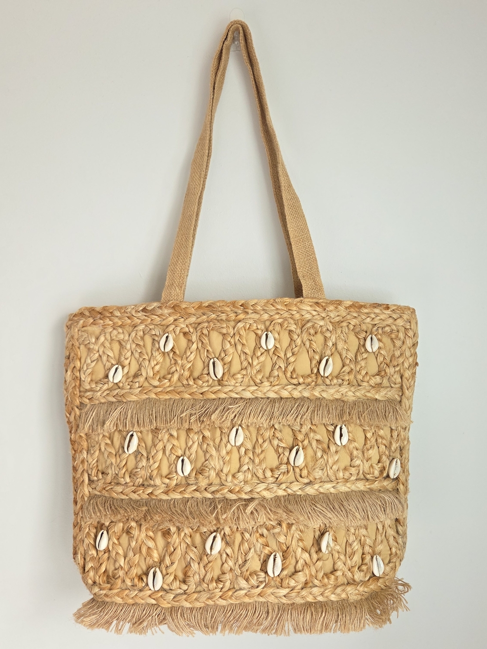 Handmade Salt + Umber 100% Jute Isla Natural Seashell Beach Tote Bag Vacation
